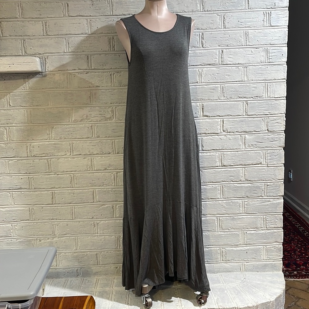 ModCloth summer maxi dress, size L. NWOT.